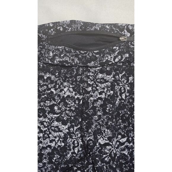 Lululemon Black Gray Pace Rival Crop High-Rise Tight Leggings 22 Inch Size 6 - Picture 8 of 8